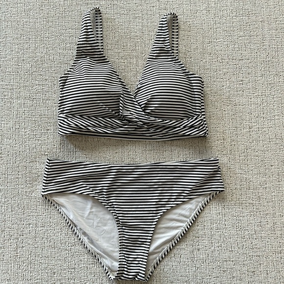 nip-tuck-swim-nip-tuck-bikini-poshmark